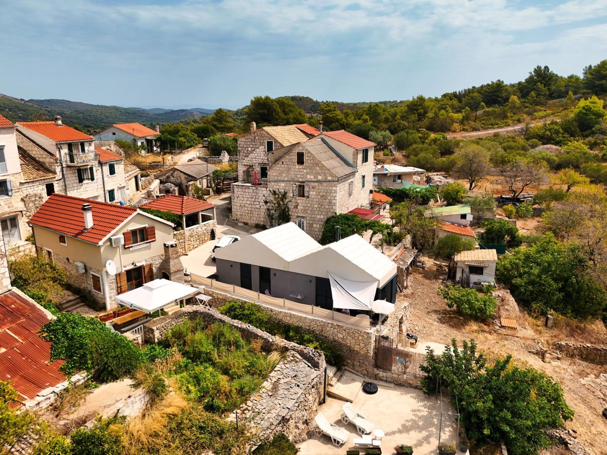코미자 Rural House Pikola With Sea View On Vis Island 빌라 외부 사진